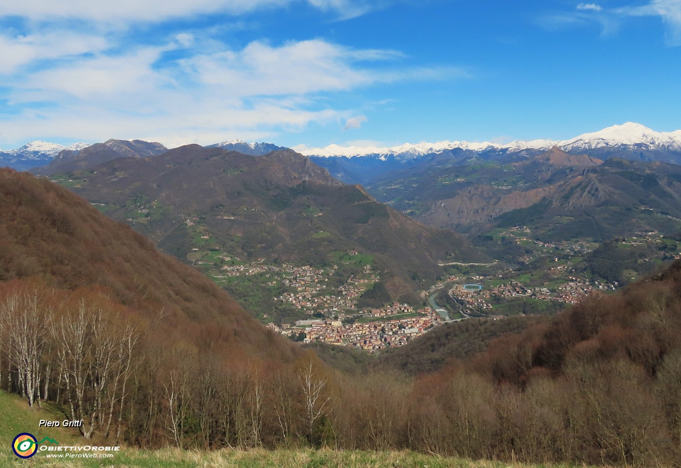 37 Dal Colle di Sant'Anna bella vista sul Zogno.JPG